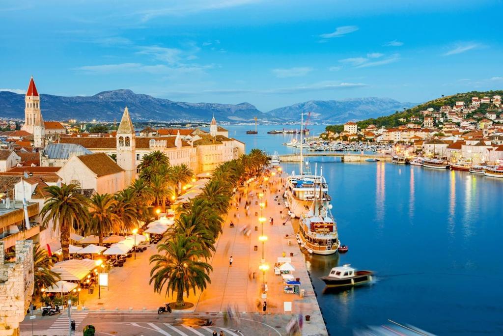 Ferienwohnung Mimoza Trogir Exterior foto